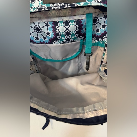 Trans by Jansport Backpack GUC - Picture 8 of 8